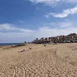 Beachfront La Mata Будинок відпочинку *