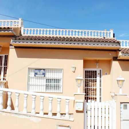 Beachfront In La Mata, Holiday home
